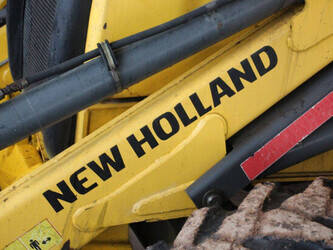 2017-new-holland-b80b-44140753