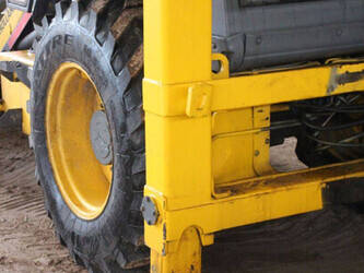 2017-new-holland-b80b-44140758