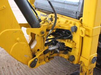 2017-new-holland-b80b-44140767