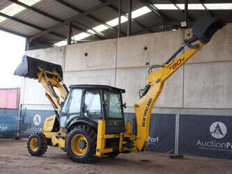 2017-new-holland-b80b-44140786