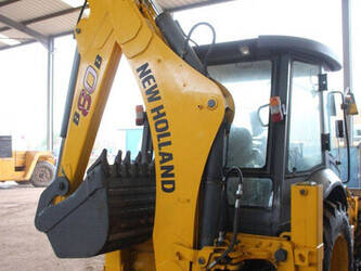 2017-new-holland-b80b-44140792