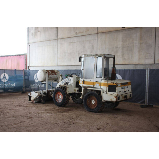 1995 ZETTELMEYER ZL 502-44140882