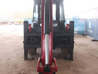 2017-manitou-tlb844s-44140919