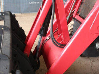 2017-manitou-tlb844s-44140925