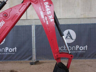 2017-manitou-tlb844s-44140931