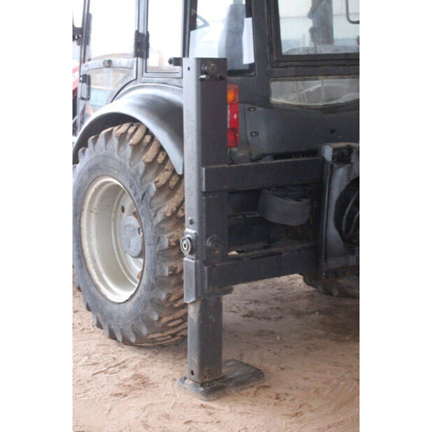 2017 Manitou TLB844S-44140933