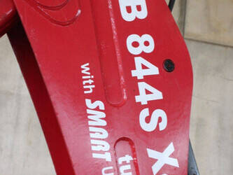 2017-manitou-tlb844s-44140936