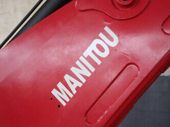 2017-manitou-tlb844s-44140937