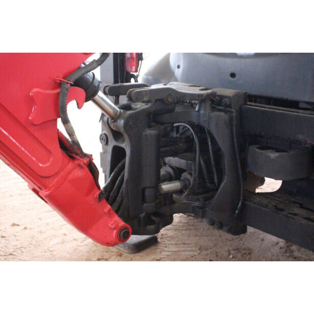 2017 Manitou TLB844S-44140938