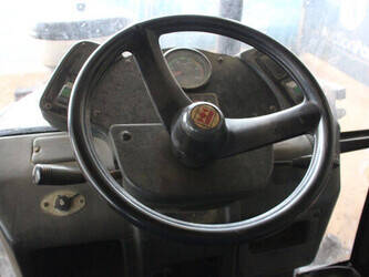 2017-manitou-tlb844s-44140942