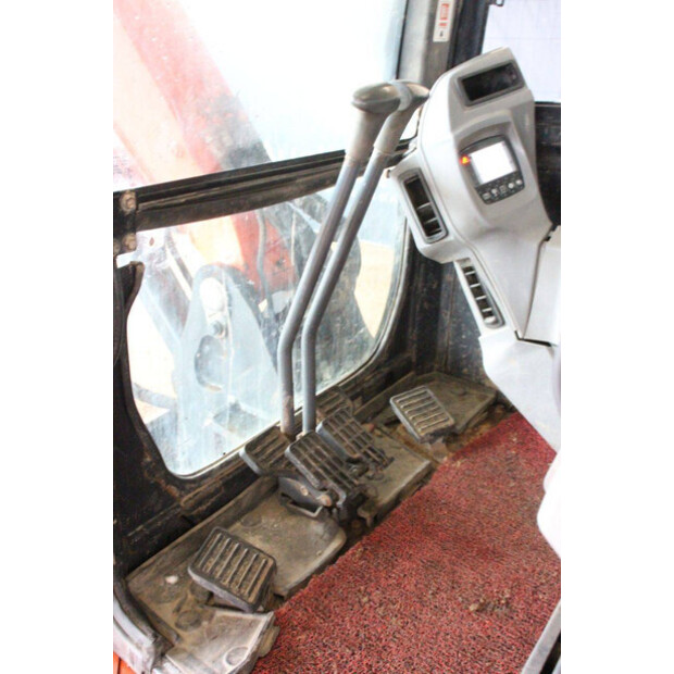 كوبوتا KX057-4-44141008