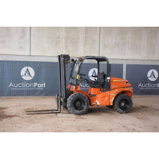 2006 Macano H25D-44141068