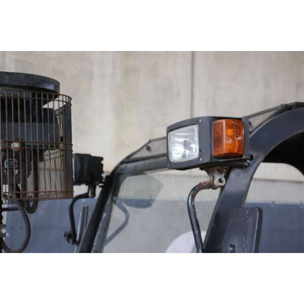 2006 Macano H25D-44141079