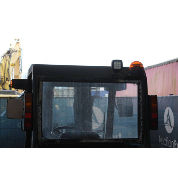 2006 Macano H25D-44141083