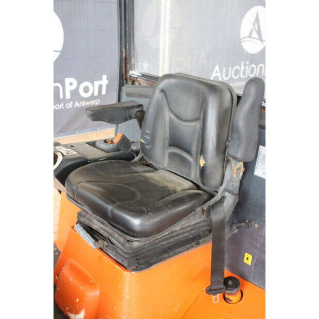 2006 Macano H25D-44141089