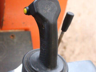 2006-macano-h25d-44141092