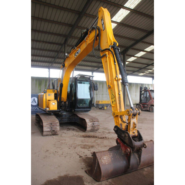 2018 JCB JS130LC 4F-44141167