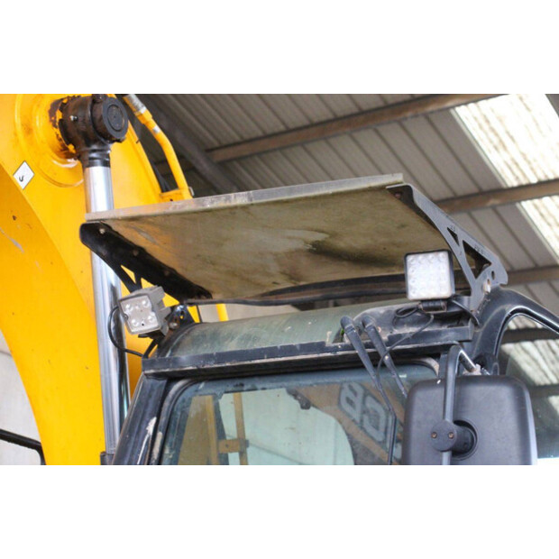 2018 JCB JS130LC 4F-44141179