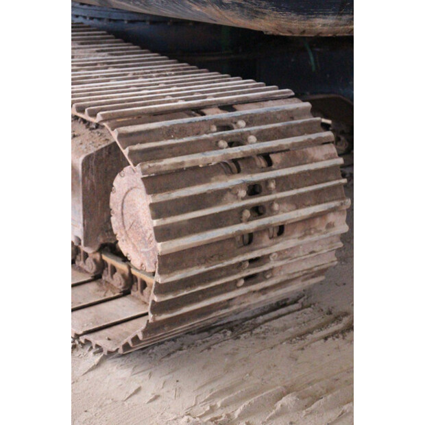 2018 JCB JS130LC 4F-44141182