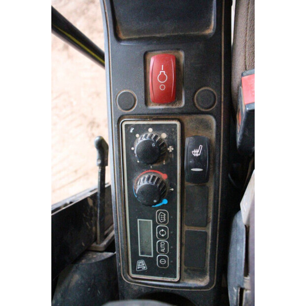 2018 JCB JS130LC 4F-44141196