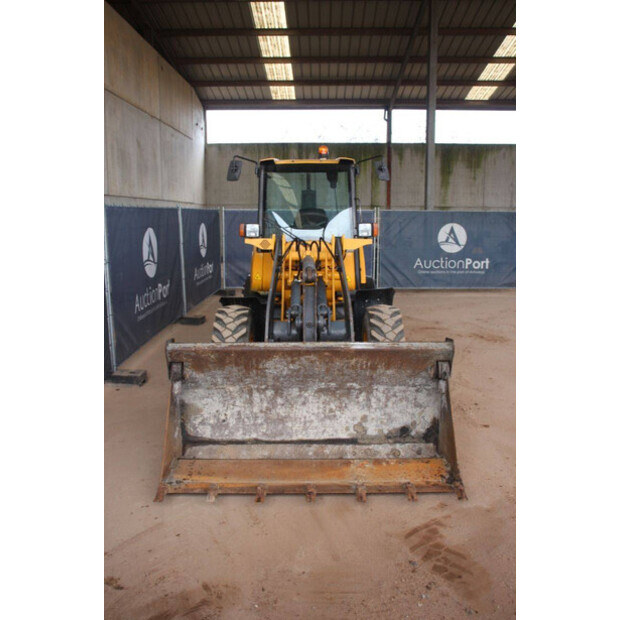 2013 فولفو L25F-P-44141241