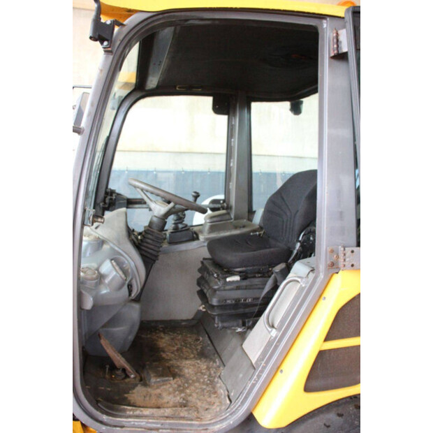 2013 فولفو L25F-P-44141255