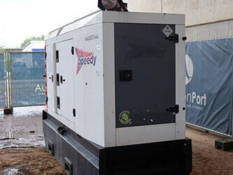 2011-sdmo-r165-1392150-44141270