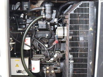 2011-sdmo-r165-1392150-44141282