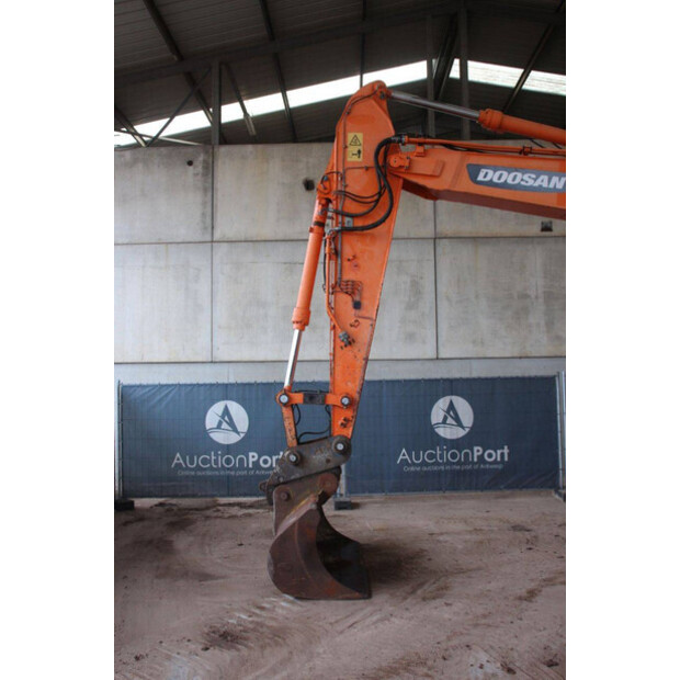 2014 Doosan DX235LCR-44141366
