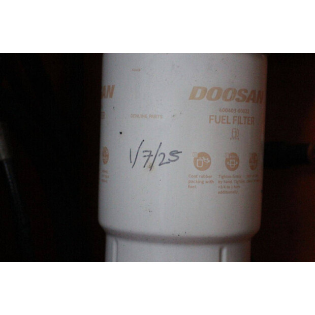 2014 Doosan DX235LCR-44141379