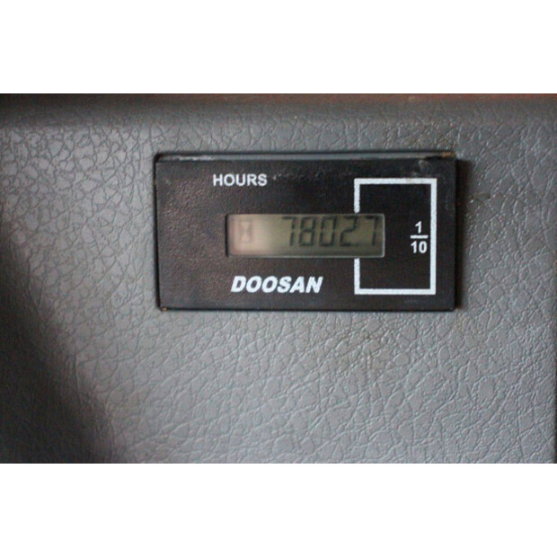 2014 Doosan DX235LCR-44141386