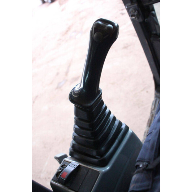 2014 Doosan DX235LCR-44141389