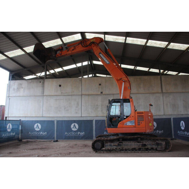 2014 Doosan DX235LCR-44141393