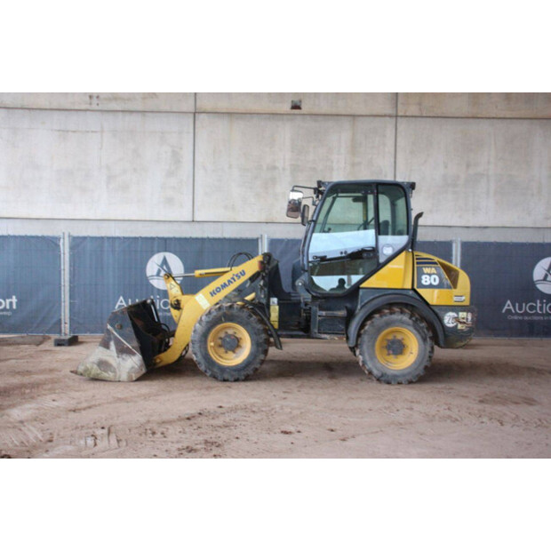 2006 كوماتسو WA80-5-44141422