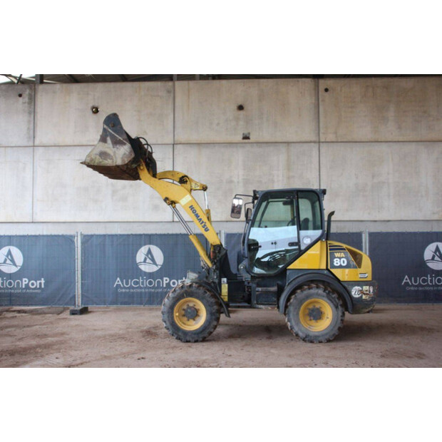 2006 كوماتسو WA80-5-44141448