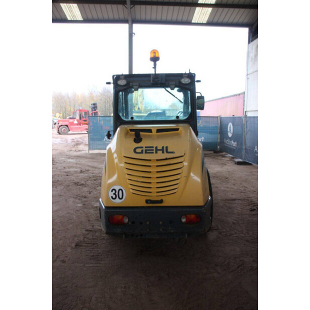 2017 Gehl 650-44141454