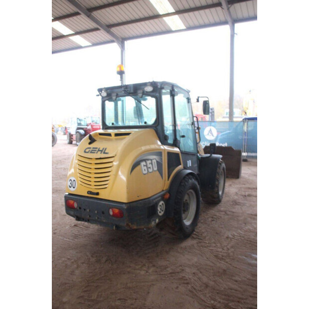 2017 Gehl 650-44141455