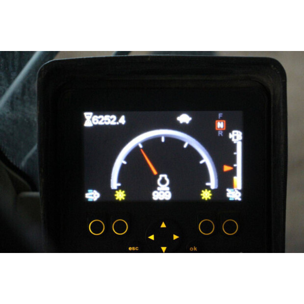 2017 Gehl 650-44141479