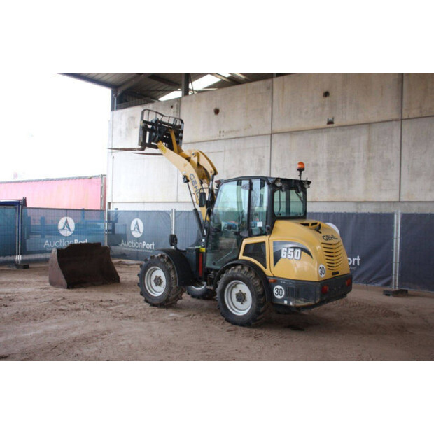 2017 Gehl 650-44141482