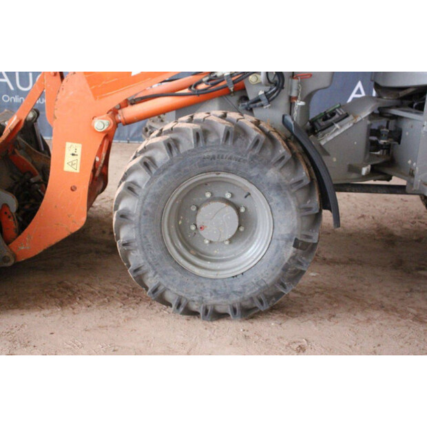 2017 Atlas AR75eS-44141519