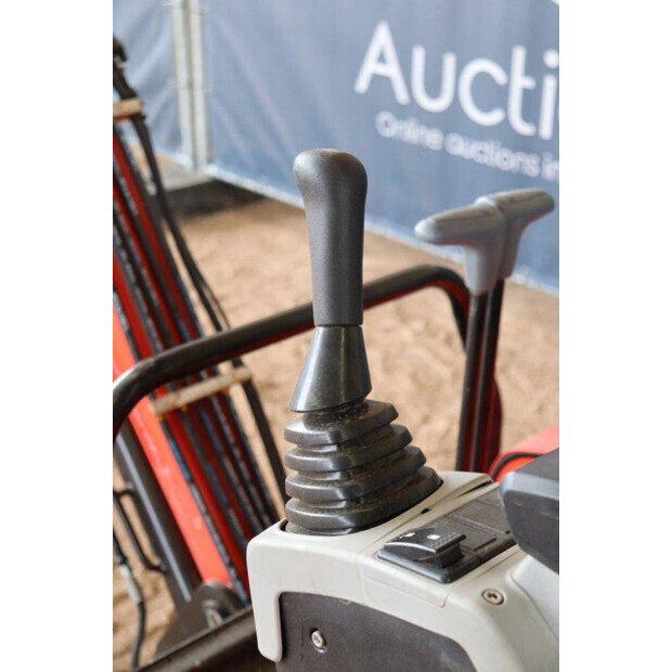 2024 إف إف إندستريال ME18-44141601