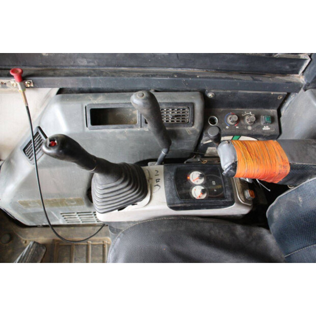 2018 Komatsu PC56-7-44141795