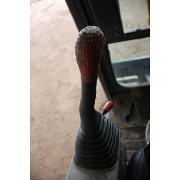 2018 Komatsu PC56-7-44141797