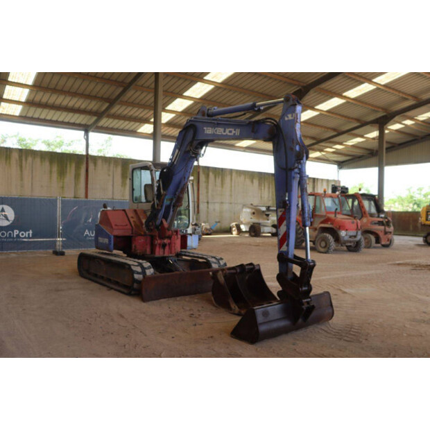 2002 TAKEUCHI TB80FR-44141878