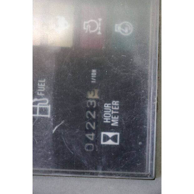 2002 TAKEUCHI TB80FR-44141911