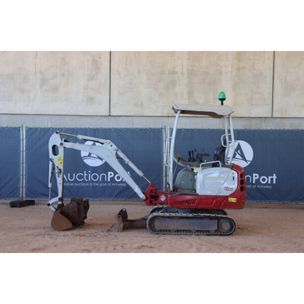 2014 TAKEUCHI TB216-44142319