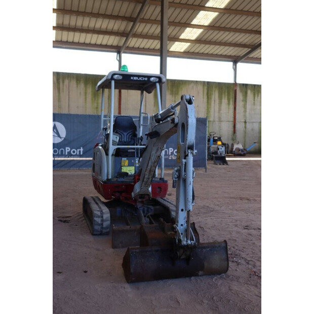 2014 TAKEUCHI TB216-44142323