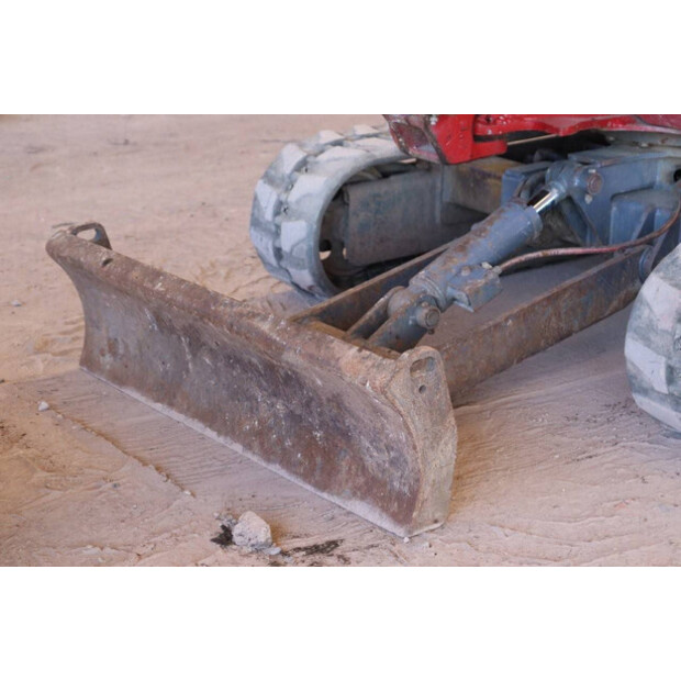 2014 TAKEUCHI TB216-44142330