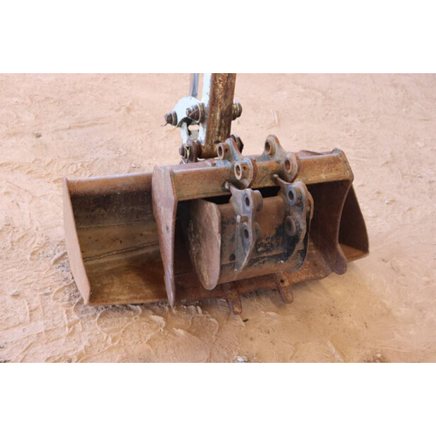 2014 TAKEUCHI TB216-44142332