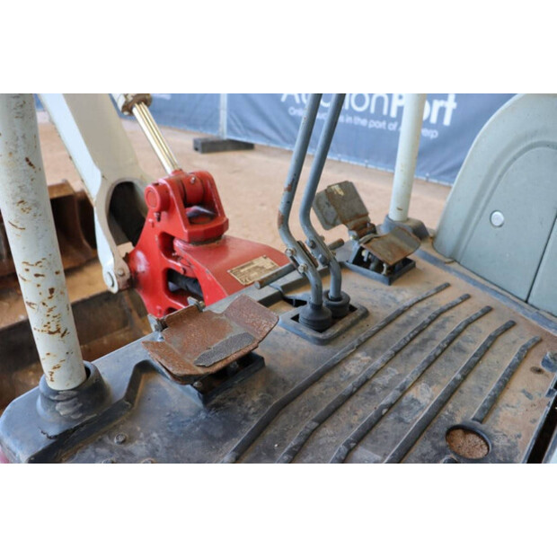 2014 TAKEUCHI TB216-44142345